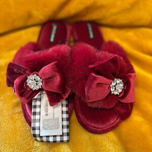 Women's Pretty You London Slippers